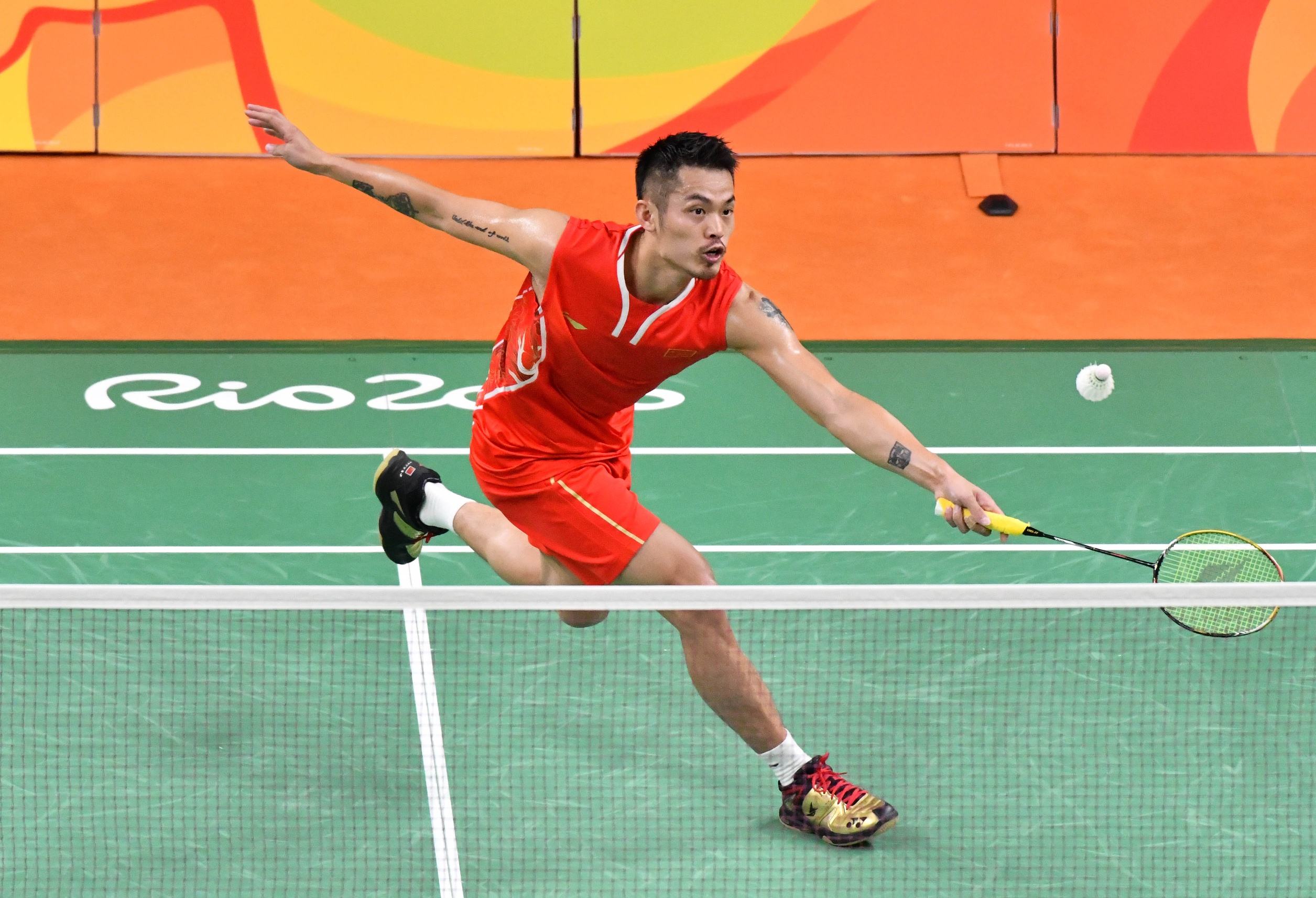 马来西亚羽毛球队爆冷印尼羽毛球队，林丹惊艳世界