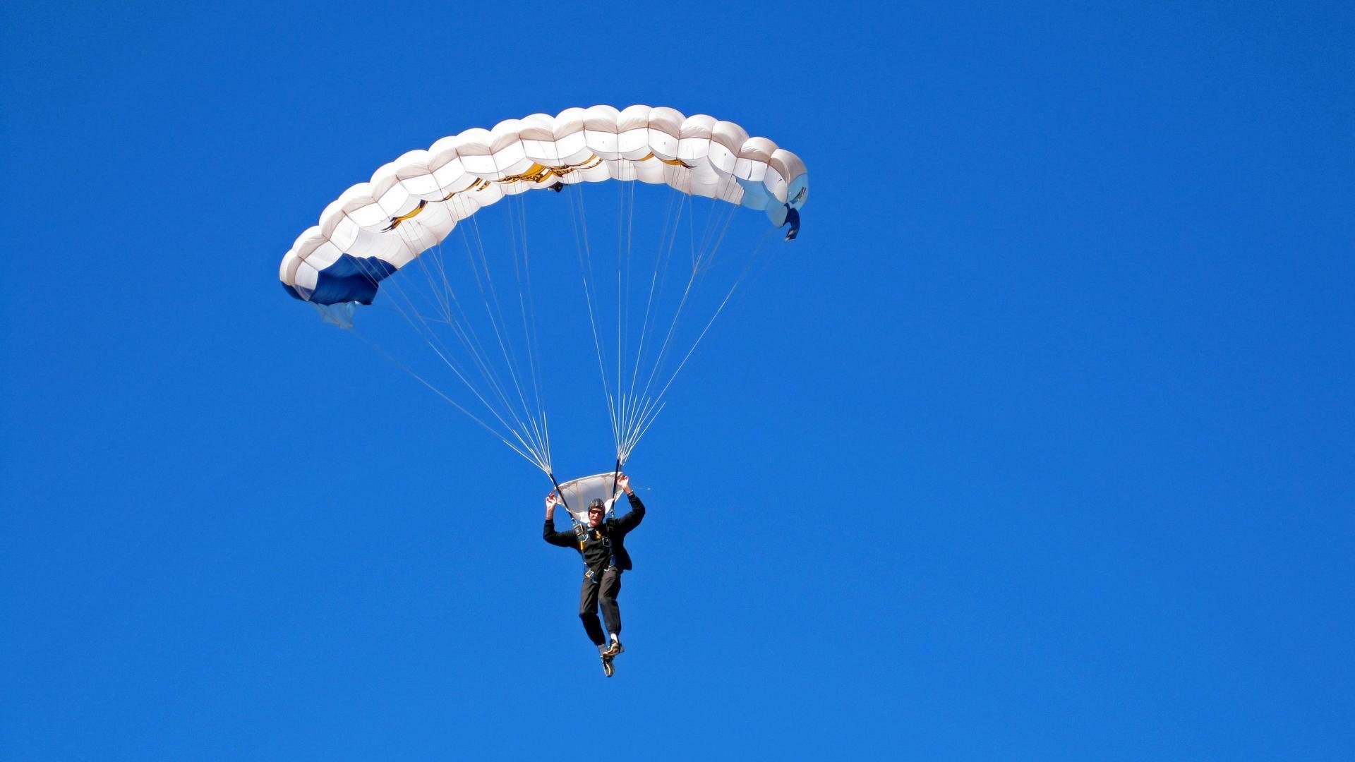 班凯罗轰下35+12！末节独砍15分统治攻防，深圳硬仗制胜展现冠军相