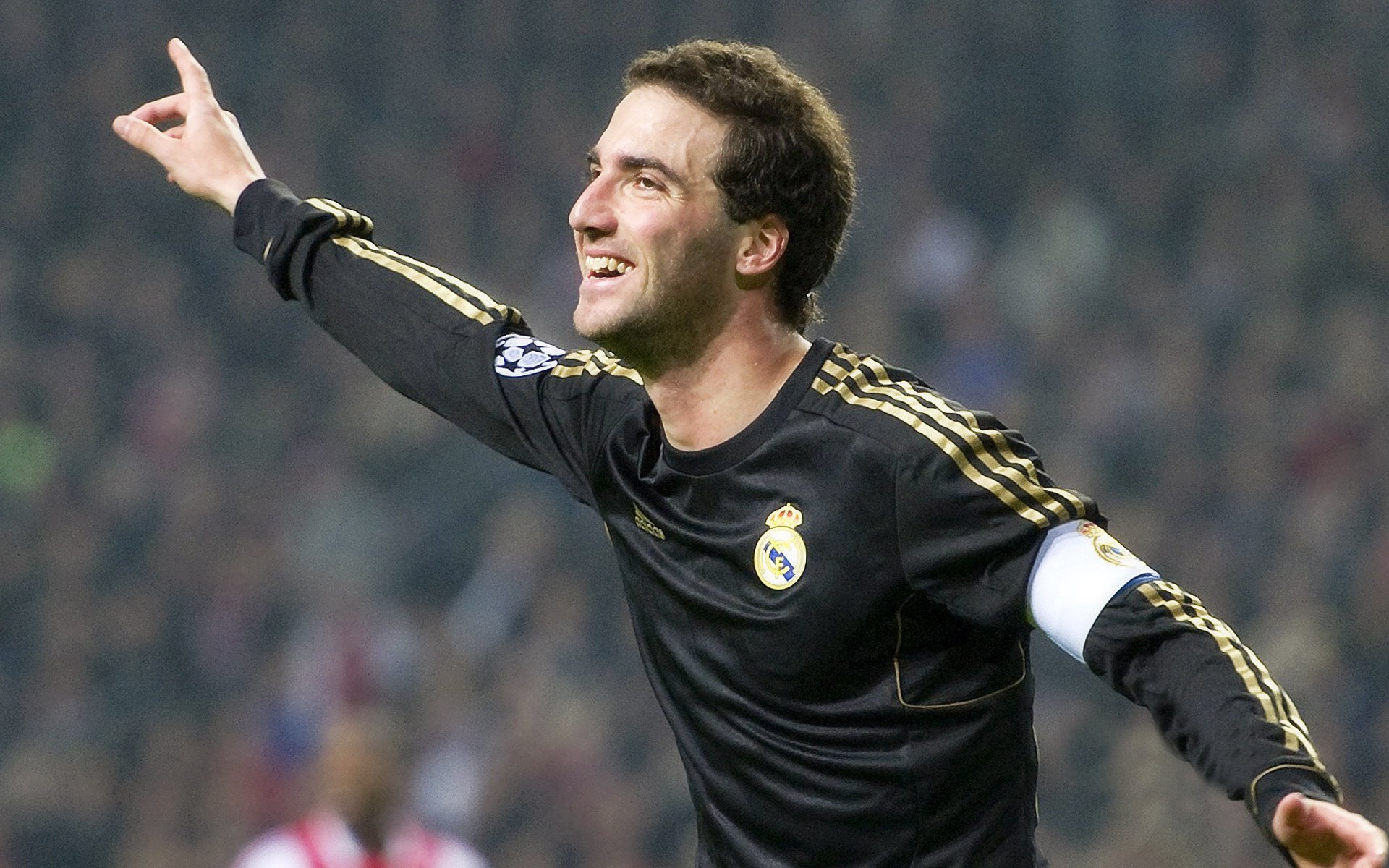 英超争冠暗藏南美-非洲密码！委内瑞拉式韧性，塞内加尔式撕裂，改写冠军天平？