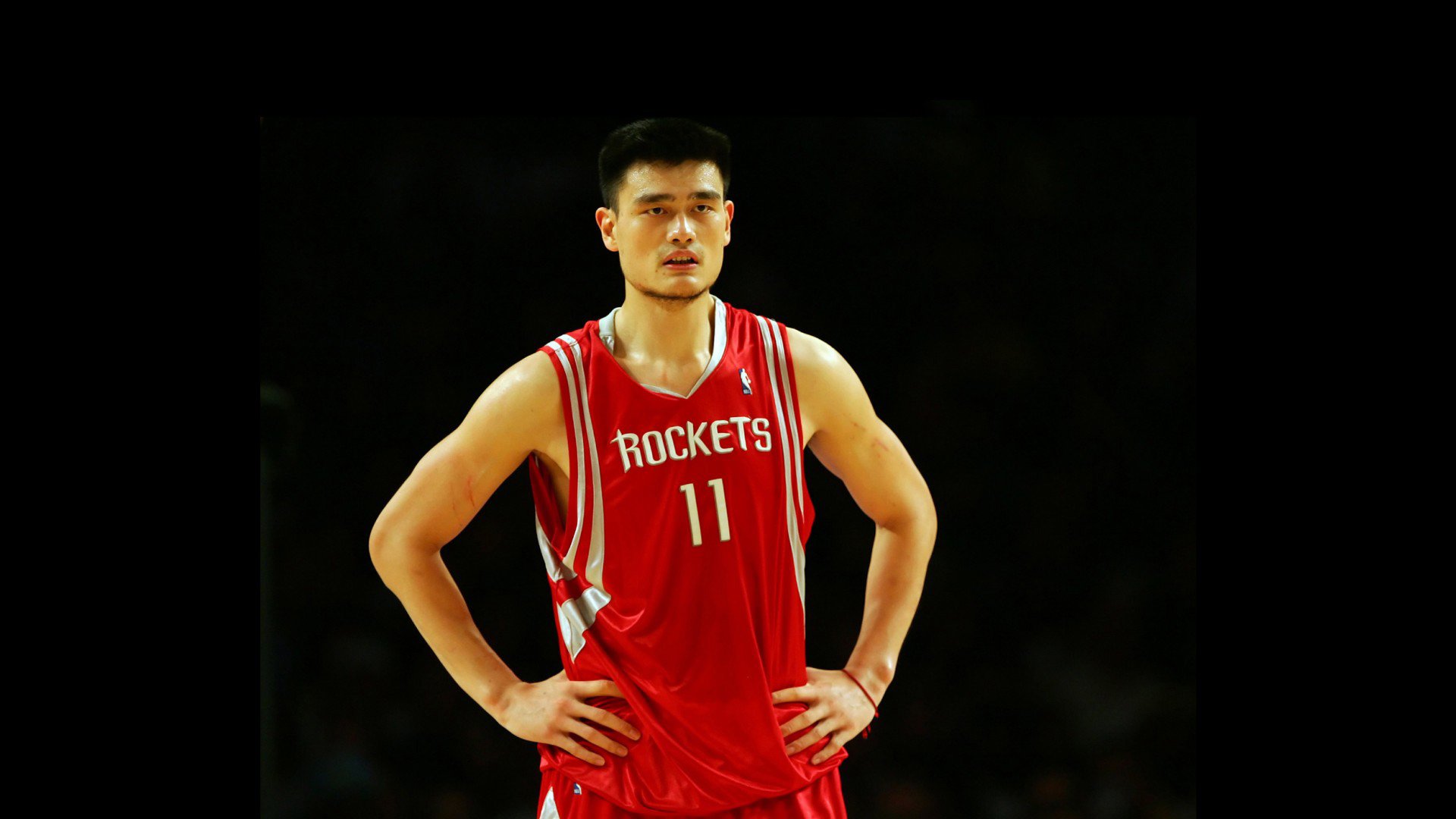 美洲双雄争锋,阿根廷凭何压制乌拉圭?B费竟成比赛隐形主角